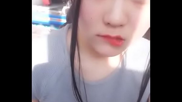 Chịch nhau với bạn gái teen xinh nứng lồn thủ dâm