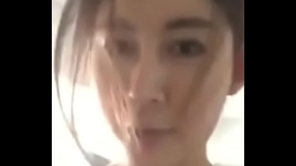 Anh cặc to địt hot girl xinh dâm thèm cặc