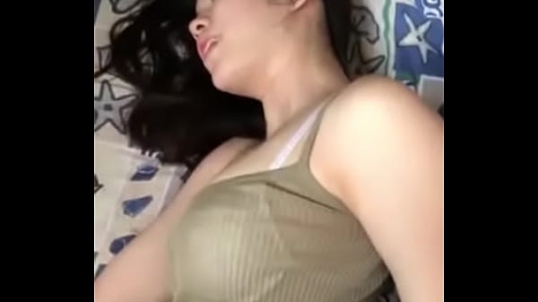 Yêu em hàng xinh xắn, bốc lửa